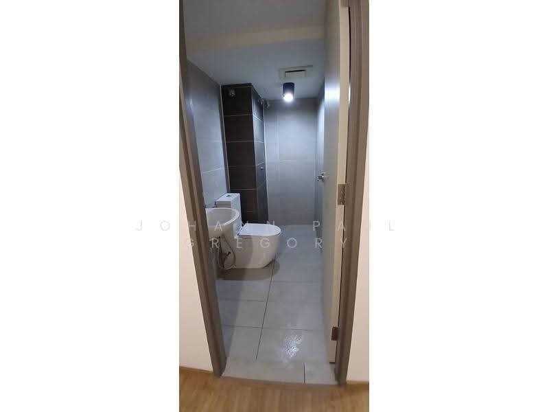 Pejabat untuk Dijual di Pjs 52 (Petaling Jaya) - Johann Paul Gregory - Bathroom - PropertyGuru.com.my