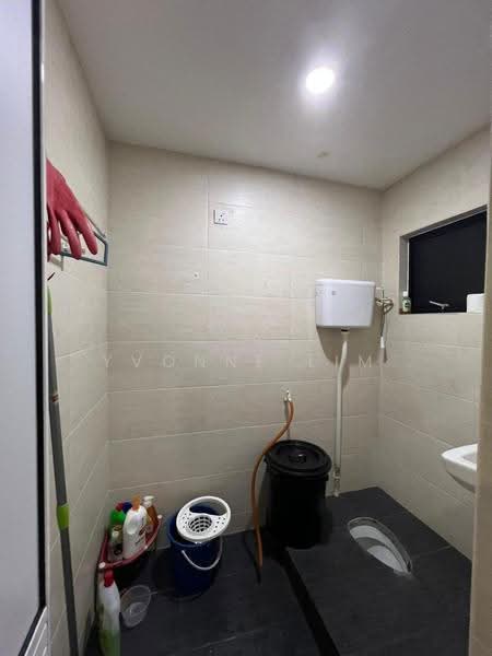 2-storey Terraced House for Sale in Taman Saleng (Kulai) - Yvonne Lim - Bathroom - PropertyGuru.com.my