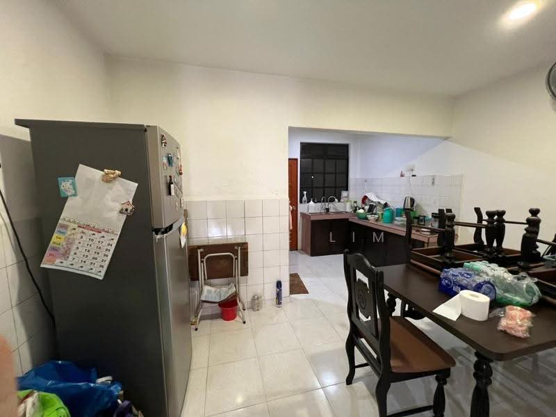 2-storey Terraced House for Sale in Taman Saleng (Kulai) - Yvonne Lim - Kitchen - PropertyGuru.com.my