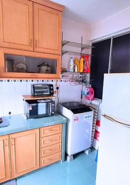 Condominium for Rent at Azuria Condominium - Clifton Chee - Kitchen - PropertyGuru.com.my