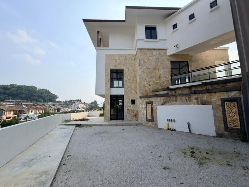 Bungalow House for Rent in Taman Setiawangsa (Setiawangsa) - CY Yong - Exterior - PropertyGuru.com.my