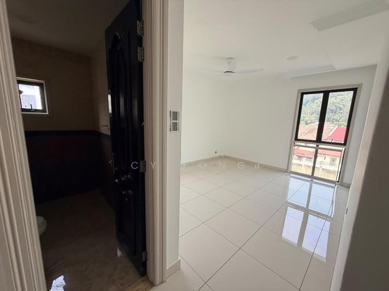 Bungalow House for Rent in Taman Setiawangsa (Setiawangsa) - CY Yong - Bathroom - PropertyGuru.com.my