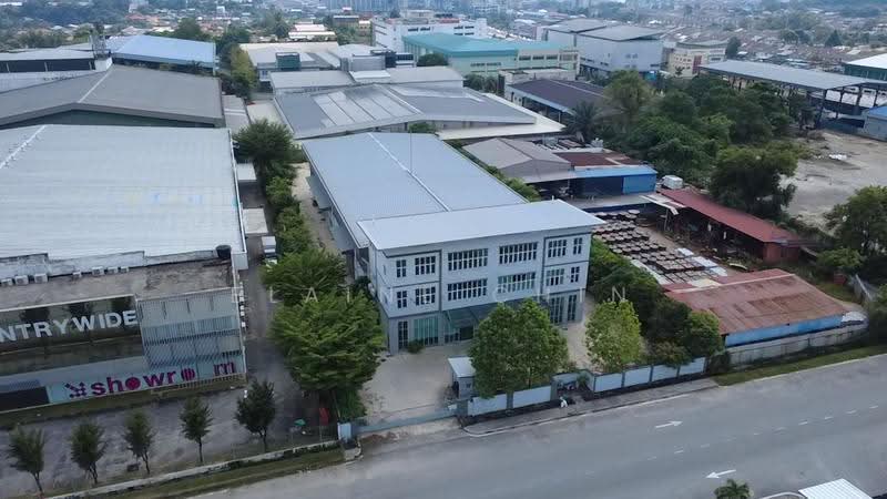 Detached Factory for Sale in Kawasan Industrial Balakong (Seri Kembangan) - Elaine Chin - Exterior - PropertyGuru.com.my
