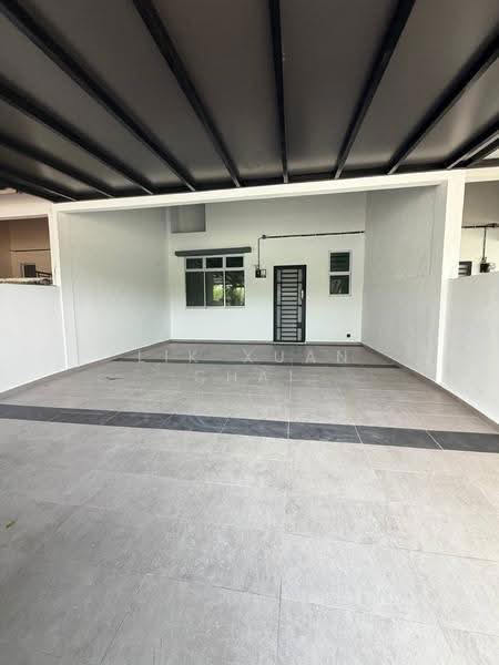 2-storey Terraced House for Sale in Johor Bahru (Johor) - Lik Xuan Chai - Entrance - PropertyGuru.com.my