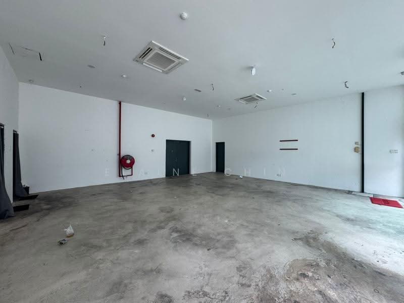 Detached Factory for Rent in Kawasan Industrial Balakong (Seri Kembangan) - Elaine Chin - Interior - PropertyGuru.com.my