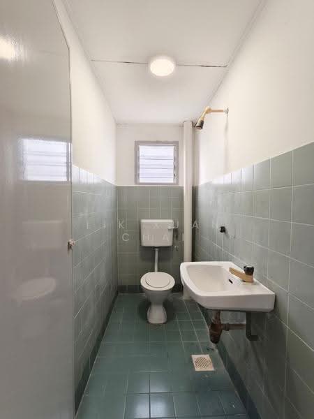 2-storey Terraced House for Sale in Taman Cahaya Masai (Pasir Gudang) - Lik Xuan Chai - Bathroom - PropertyGuru.com.my