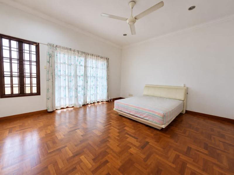 2-storey Terraced House for Sale in Taman Pelangi Indah (Ulu Tiram) - Calvin Wong - Bedroom - PropertyGuru.com.my