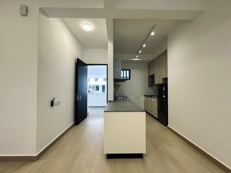 Rumah Bandar untuk Disewa di Bandar Cassia (Batu Kawan) - Zhen Hong - Kitchen - PropertyGuru.com.my