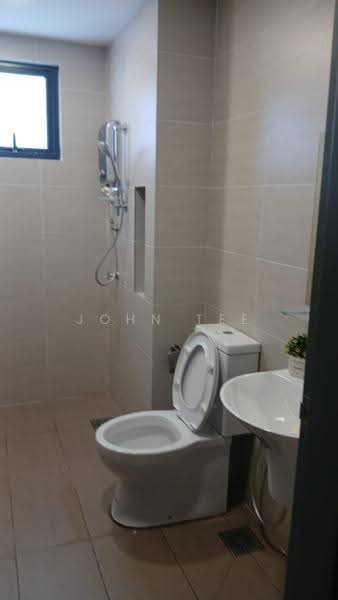 Kediaman Servis untuk Dijual di TRIO By Setia - John Tee - Bathroom - PropertyGuru.com.my