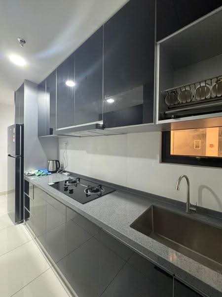 Kediaman Servis untuk Disewa di TRIO By Setia - John Tee - Kitchen - PropertyGuru.com.my
