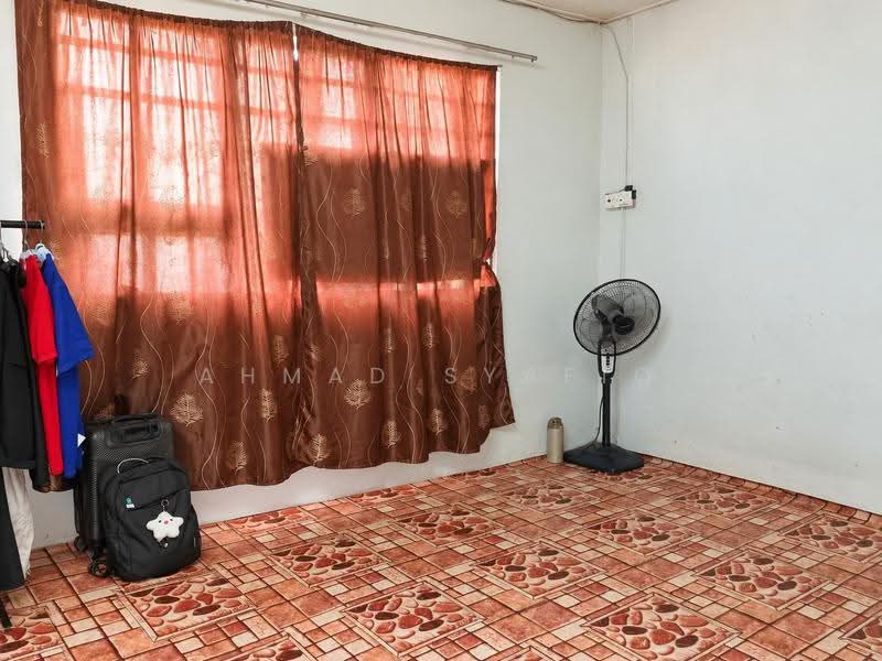 2-storey Terraced House for Sale in Taman Kuala Menggatal Fasa 1 & 2 (Kota Kinabalu) - AHMAD SYAFIQ - Interior - PropertyGuru.com.my
