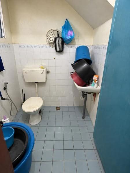 2-storey Terraced House for Sale in Taman Kuala Menggatal Fasa 1 & 2 (Kota Kinabalu) - AHMAD SYAFIQ - Bathroom - PropertyGuru.com.my