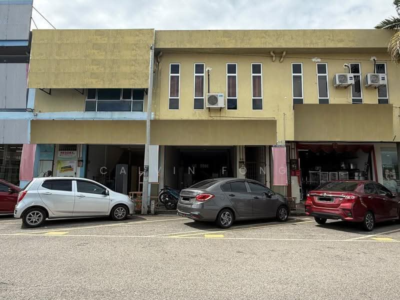 Shop / Office for Rent in Sungai Petani (Kedah) - Calvin Fong - Front view - PropertyGuru.com.my