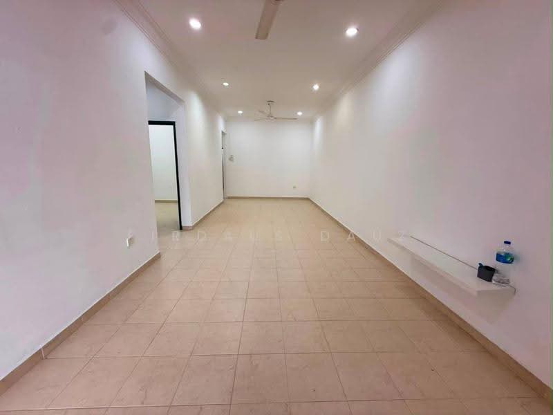Rumah Teres 1-Tingkat untuk Dijual di Kulai (Johor) - Firdaus Dauz - Living Room - PropertyGuru.com.my