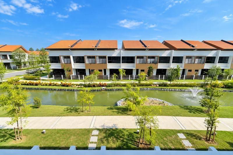 Rumah Teres 2-Tingkat untuk Dijual di Sepang (Selangor) - Fikri Yasmin - Exterior - PropertyGuru.com.my