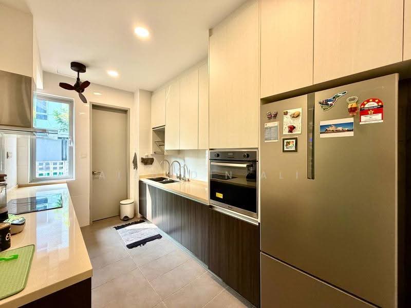 2-storey Terraced House for Sale in Bandar Tropicana Aman (Telok Panglima Garang) - Aizuddin Ali - Kitchen - PropertyGuru.com.my