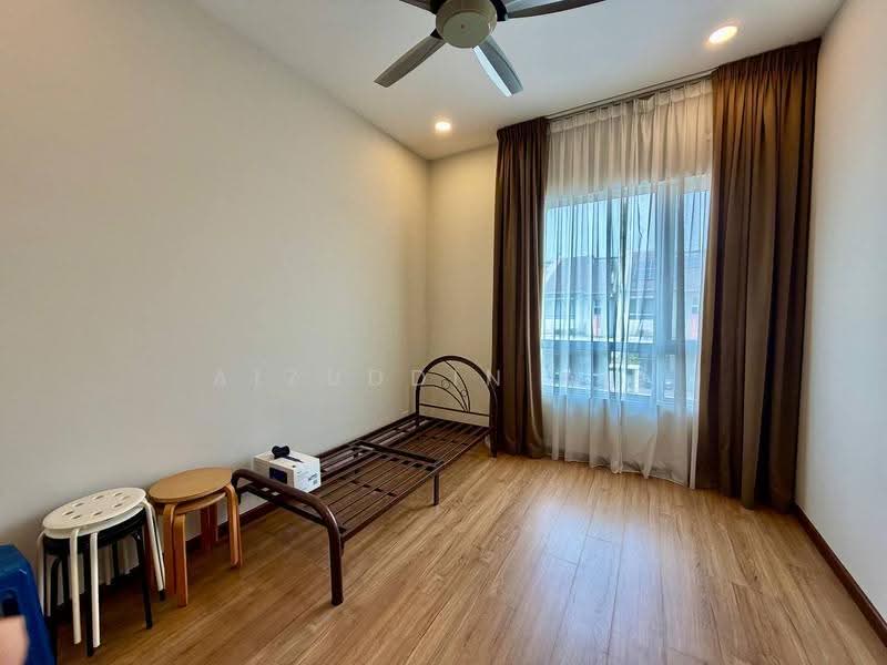 2-storey Terraced House for Sale in Bandar Tropicana Aman (Telok Panglima Garang) - Aizuddin Ali - Bedroom - PropertyGuru.com.my
