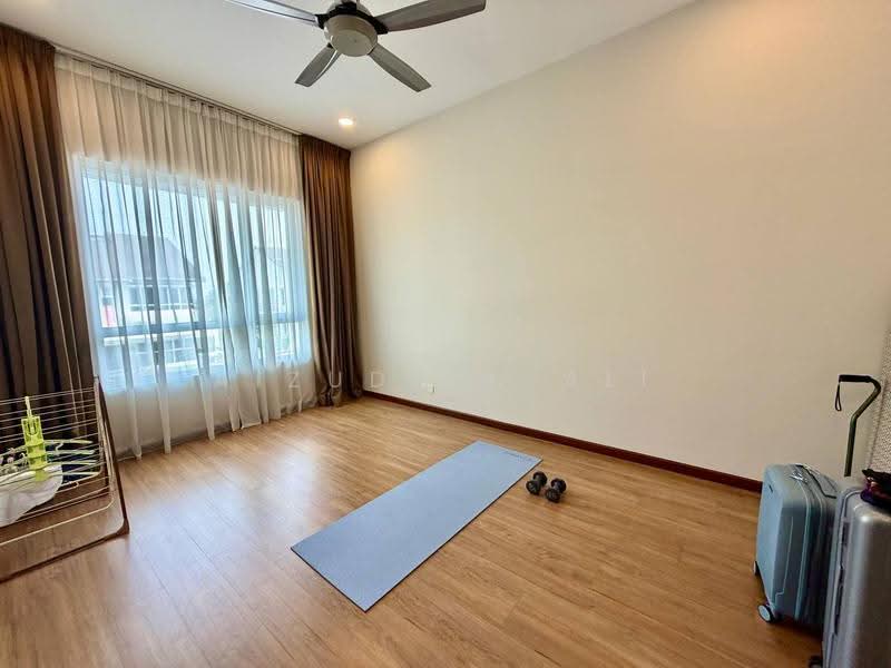2-storey Terraced House for Sale in Bandar Tropicana Aman (Telok Panglima Garang) - Aizuddin Ali - Interior - PropertyGuru.com.my