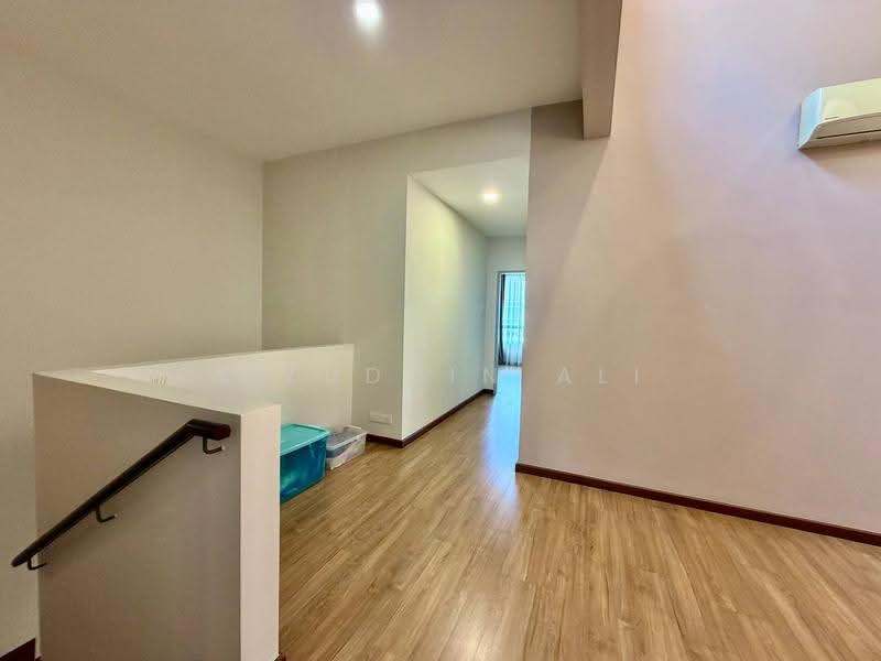 2-storey Terraced House for Sale in Bandar Tropicana Aman (Telok Panglima Garang) - Aizuddin Ali - Interior - PropertyGuru.com.my