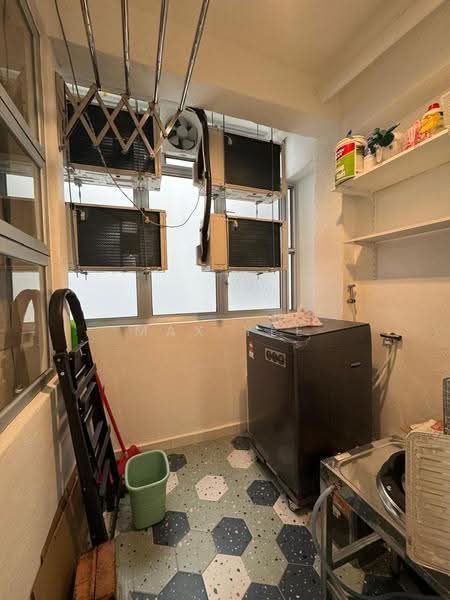 Apartment for Rent at Pangsapuri Pulai Mutiara 3 - Max Yee - Balcony - PropertyGuru.com.my