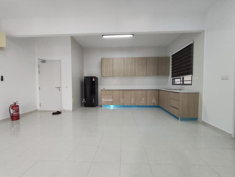 Pangsapuri untuk Disewa di Residensi Adelia 2 - FAIZ REZA - Kitchen - PropertyGuru.com.my