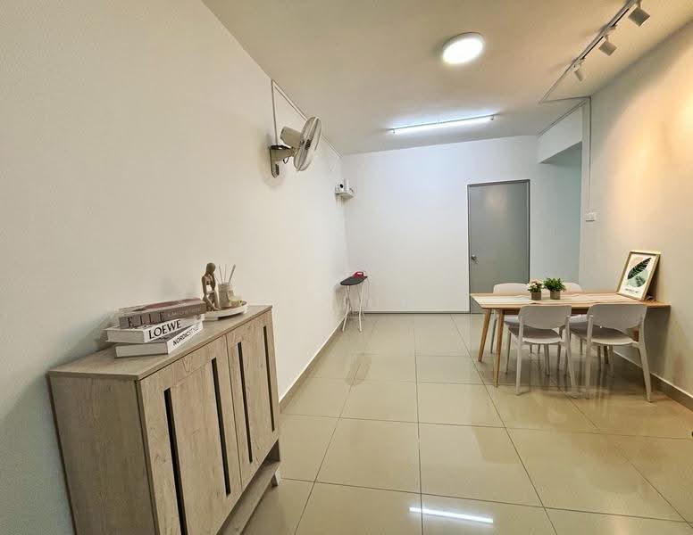 Kondominium untuk Disewa di Kiara Residence 2 (Residensi Kiara Jalil 2) - Yi Jun - Dining Room - PropertyGuru.com.my