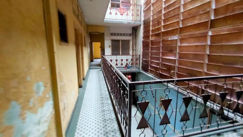 Shop / Office for Sale in KLCC (KL City Centre) - Brian JiaKok - Corridor - PropertyGuru.com.my
