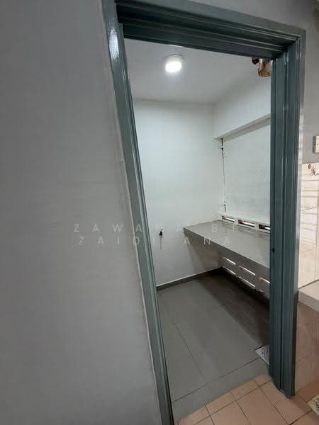 Pangsapuri untuk Dijual di Jasmin Apartment - Zawana BT Zaidi Ana - Interior - PropertyGuru.com.my