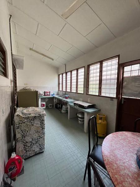 Rumah Teres 2-Tingkat untuk Dijual di Taman Seri Rapat (Ipoh) - Phoebe Chang - Wet Kitchen - PropertyGuru.com.my