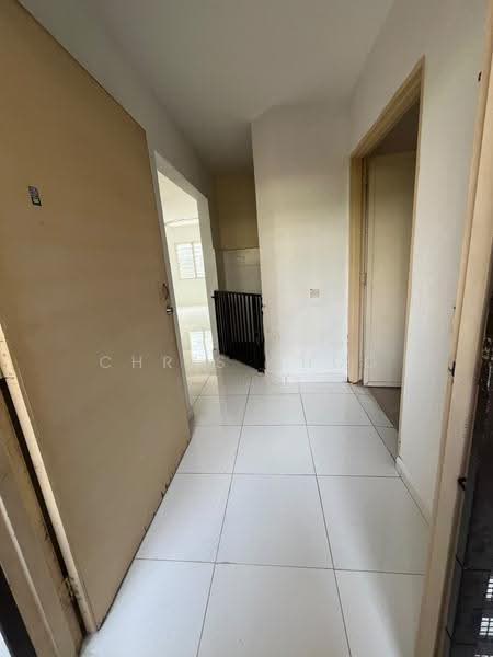 Apartment for Rent at Seri Ceria 1 - Chris Choo - Corridor - PropertyGuru.com.my