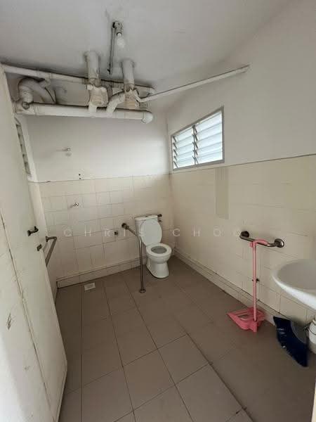 Apartment for Rent at Seri Ceria 1 - Chris Choo - Bathroom - PropertyGuru.com.my