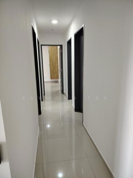 Service Residence for Sale at D'Quince Residences - Raymond Tan - Corridor - PropertyGuru.com.my