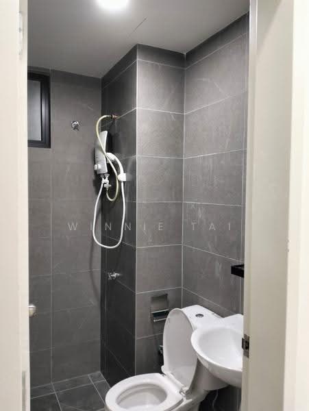 Service Residence for Sale at Majestic Maxim - Winnie Tai - Bathroom - PropertyGuru.com.my