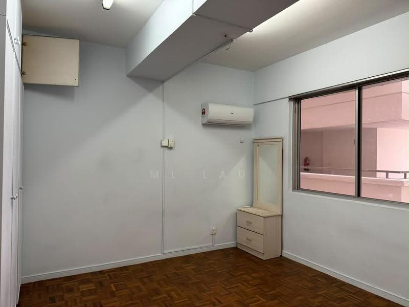 Kondominium untuk Disewa di OBD Garden Tower - ML Lau - Bedroom - PropertyGuru.com.my