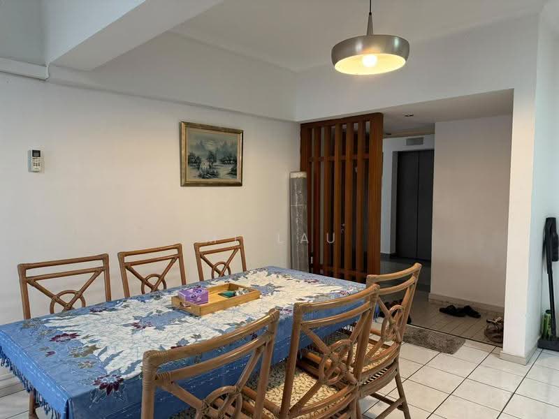 Kondominium untuk Disewa di OBD Garden Tower - ML Lau - Dining Room - PropertyGuru.com.my
