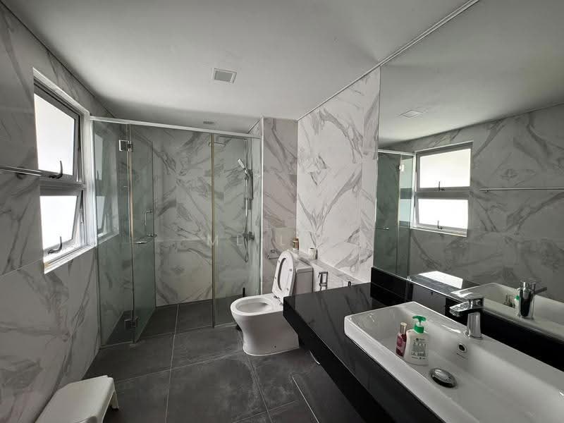 Kondominium untuk Disewa di OBD Garden Tower - ML Lau - Bathroom - PropertyGuru.com.my