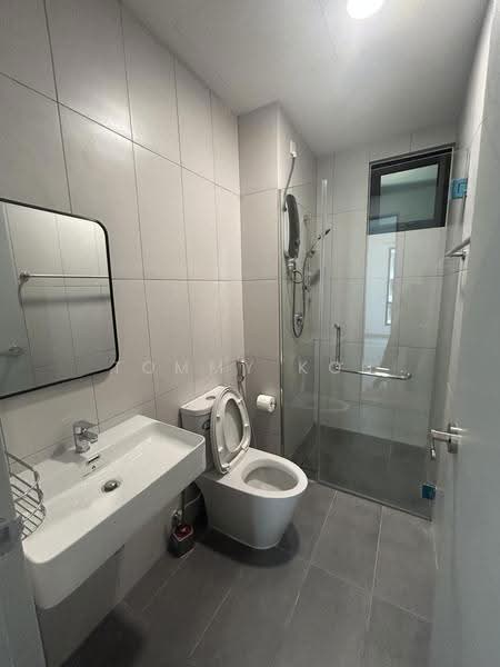 Kediaman Servis untuk Disewa di Ruby Seapark - Tommy Koh - Bathroom - PropertyGuru.com.my