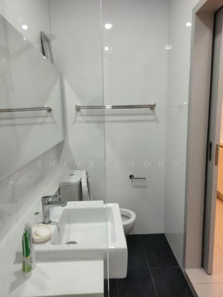 Service Residence for Rent at Residential Suites @ HighPark - Shimry Wong - Bathroom - PropertyGuru.com.my