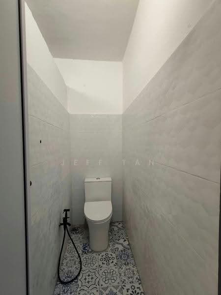 1-storey Terraced House for Sale in Taman Bendahara (Ipoh) - Jeff Tan - Bathroom - PropertyGuru.com.my