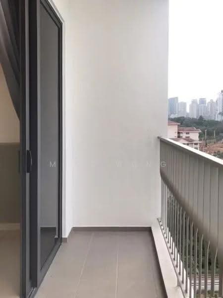 Kediaman Servis untuk Disewa di Savio @ Riana Dutamas - Mico Wong - Balcony - PropertyGuru.com.my