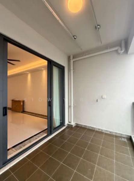 Kondominium untuk Disewa di R&F Princess Cove Phase 2-Seine Region - Siow Yan Er - Balcony - PropertyGuru.com.my