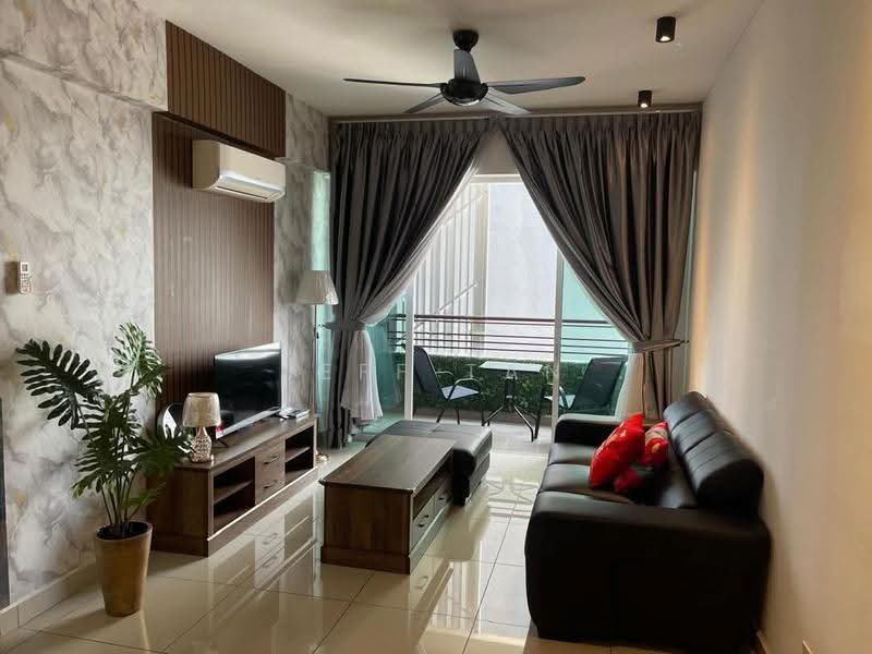 Kondominium untuk Disewa di The Majestic - Jeff Tan - Living Room - PropertyGuru.com.my