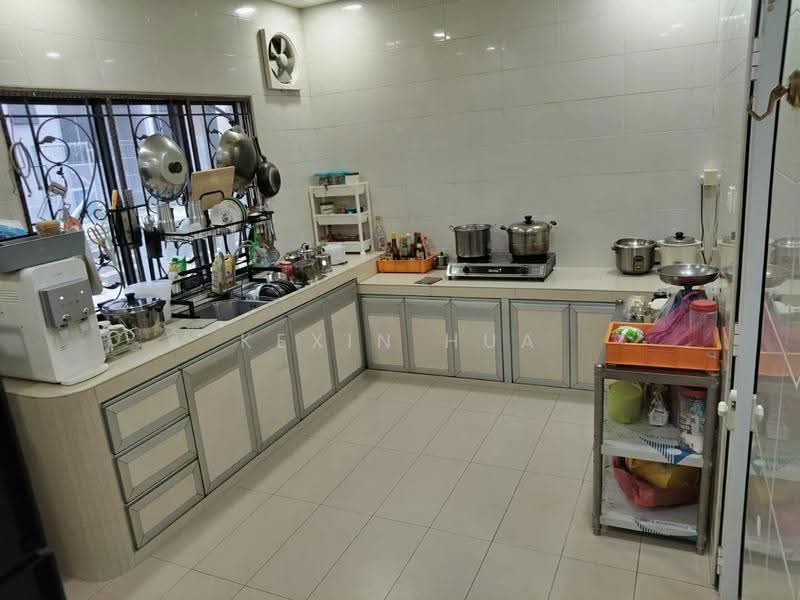 2-storey Terraced House for Sale in Taman Megah Ria (Masai) - Kexin Hua - Kitchen - PropertyGuru.com.my
