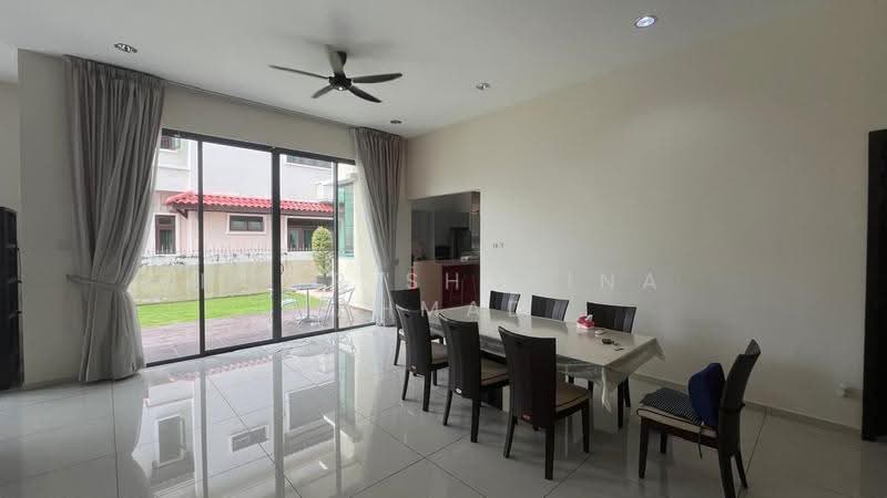 Bungalow House for Sale in Pulau Tikus (Penang) - Noor Shafina Ahmad - Dining Room - PropertyGuru.com.my