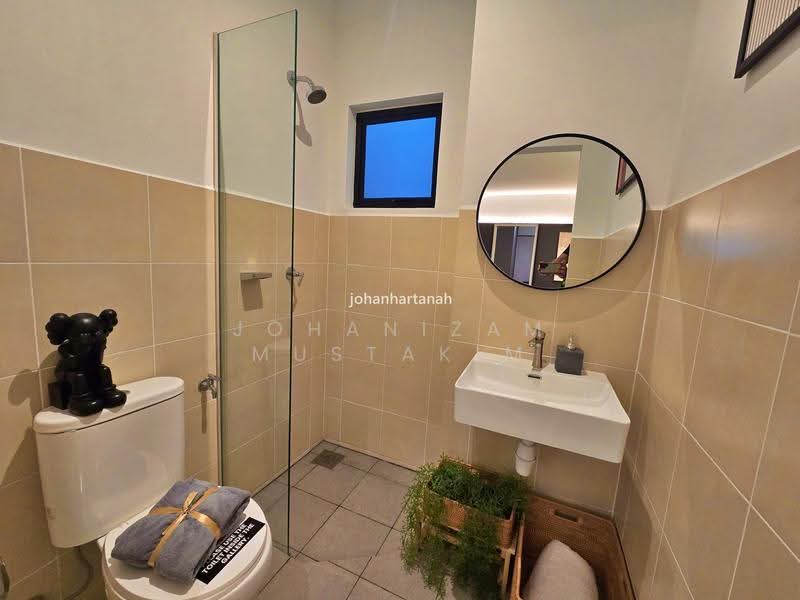 Apartment for Sale at Caladia - Johanizam Mustakim - Bathroom - PropertyGuru.com.my