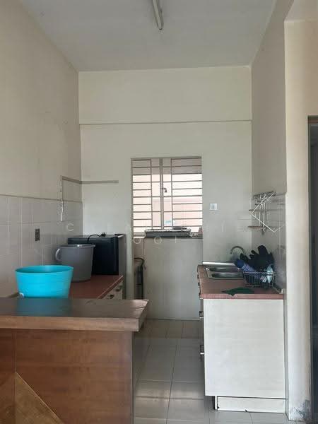 Apartment for Rent at University Place (Plaza Ivory) - Cheau Chie Ooi - Kitchen - PropertyGuru.com.my