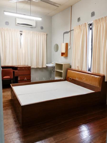 Semi-Detached House for Sale in Pulau Tikus (Penang) - Rainny Wong - Bedroom - PropertyGuru.com.my