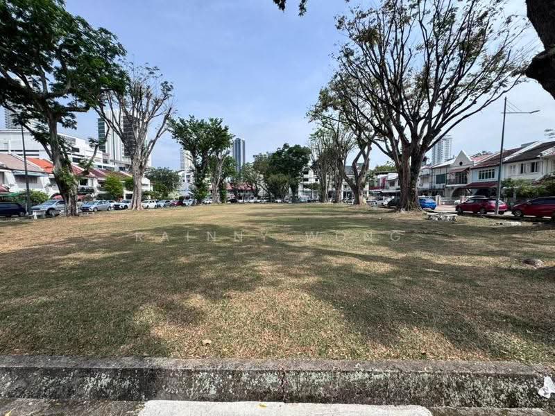 2-storey Terraced House for Sale in Pulau Tikus (Penang) - Rainny Wong - Exterior - PropertyGuru.com.my