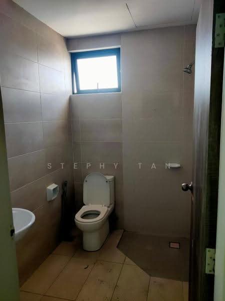 Kondominium untuk Dijual di Prominence - Stephy Tan - Bathroom - PropertyGuru.com.my