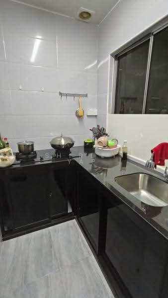 1-storey Terraced House for Sale in Bukit Indah (Iskandar Puteri (Nusajaya)) - Shirley Yap - Kitchen - PropertyGuru.com.my